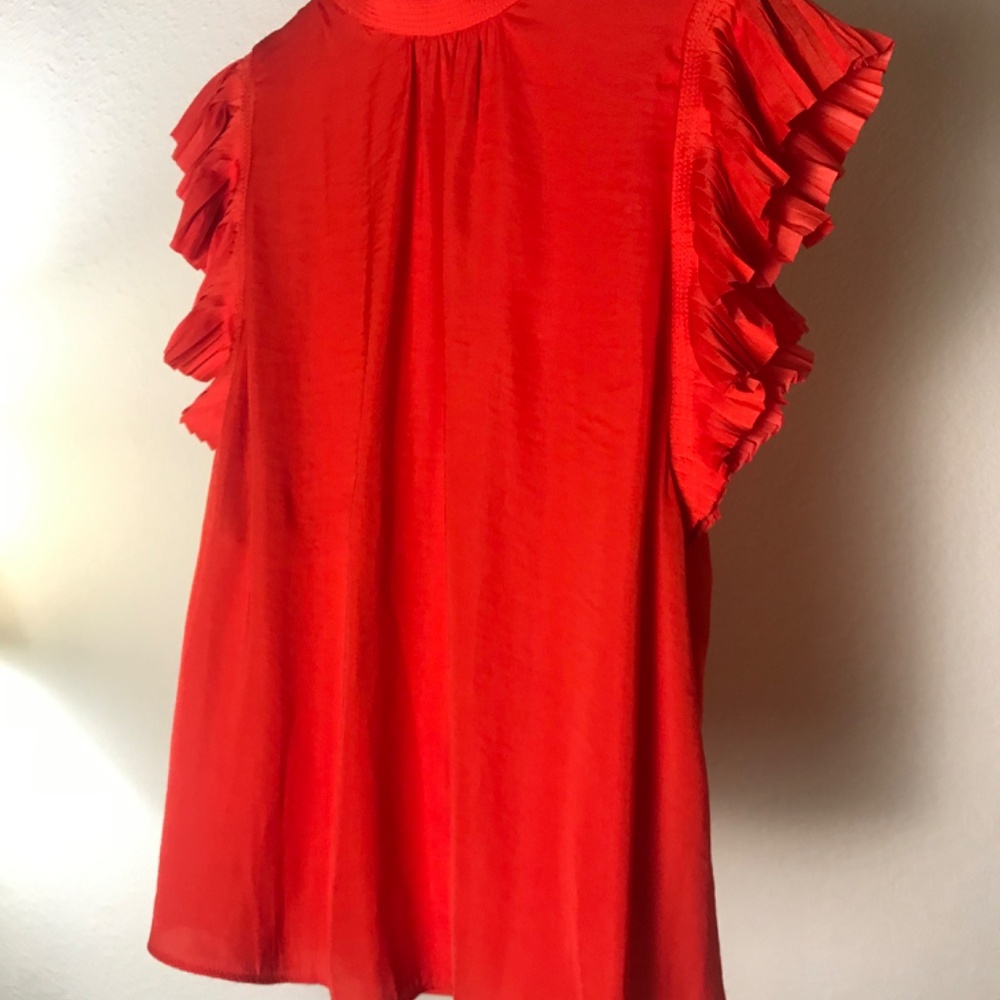 Top - Picture 2 of 5